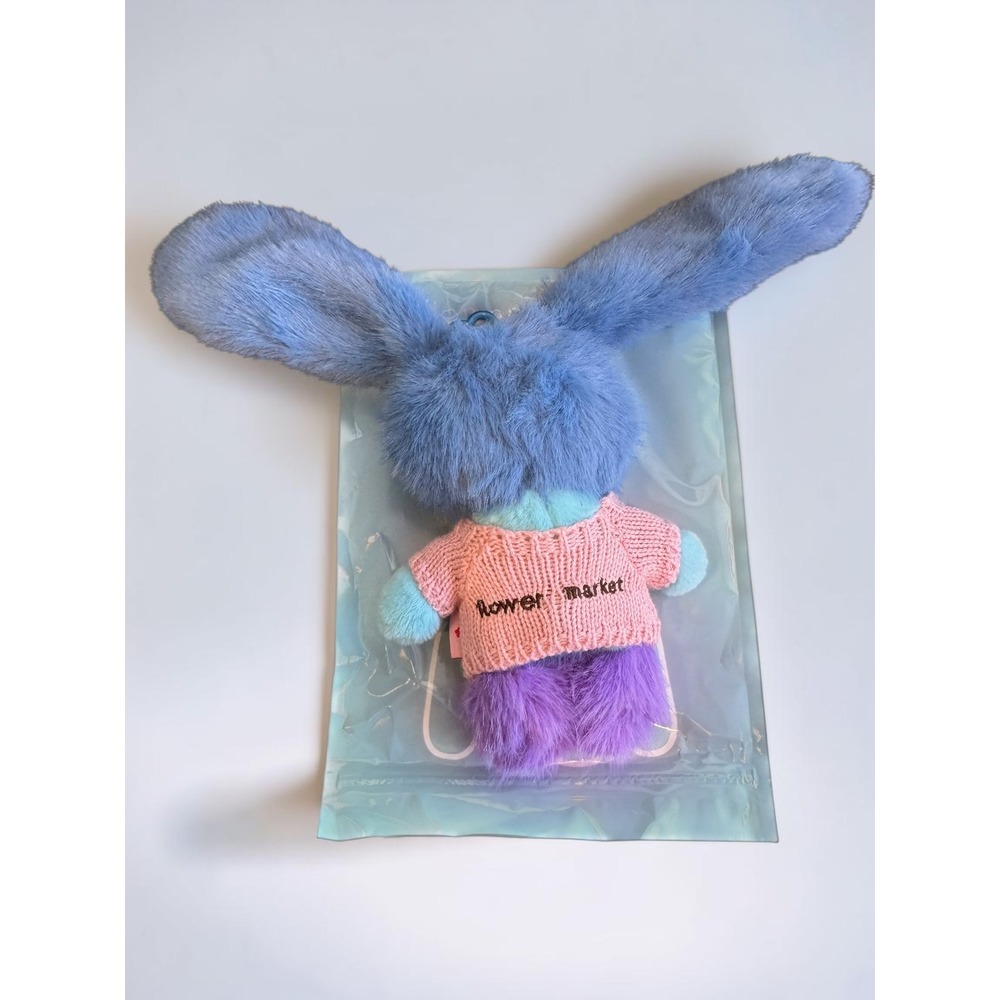 Cj Hendry Flower Market x Juju Pammy Plush Limited Edition Blue Bunny with Pouch - Picture 3 of 4